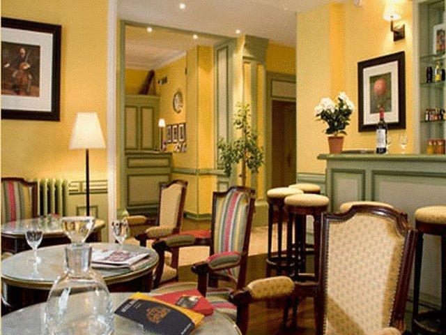 ไอดอล โฮเต็ล Hotel ปารีส ร้านอาหาร รูปภาพ